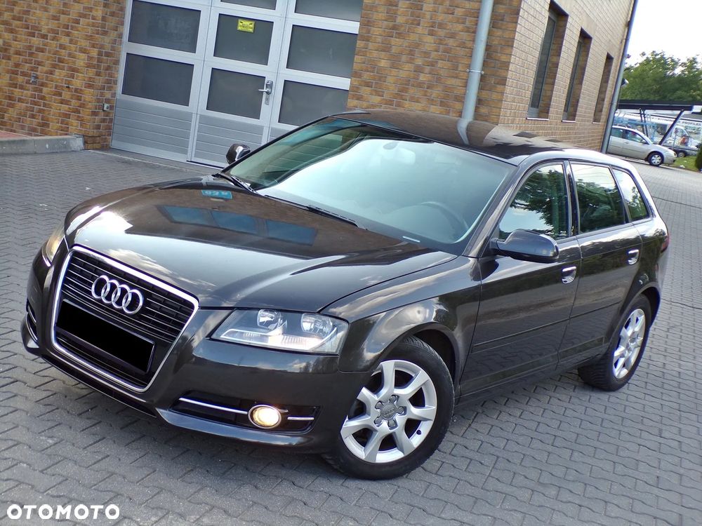 Audi A3 Sportback 1.4 TFSI Ambiente - 11