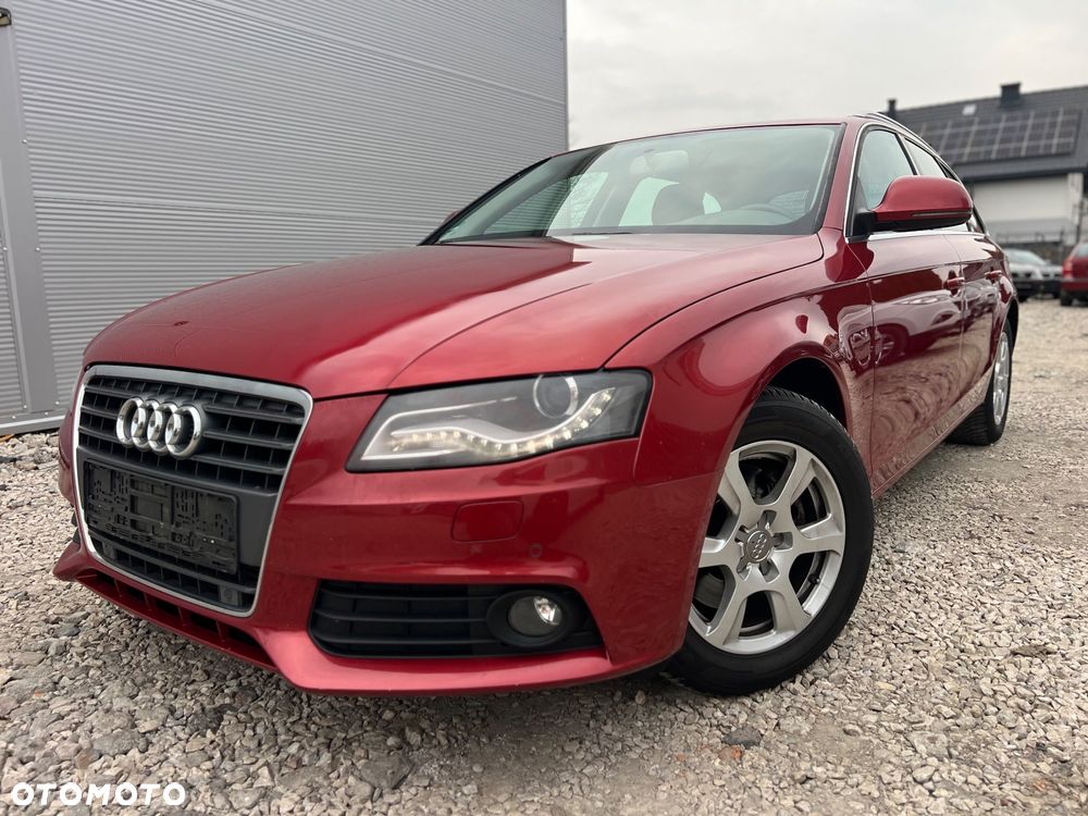 Audi A4 Avant 2.0 TFSI Attraction - 2