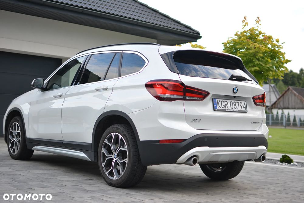 BMW X1 sDrive20i xLine - 5