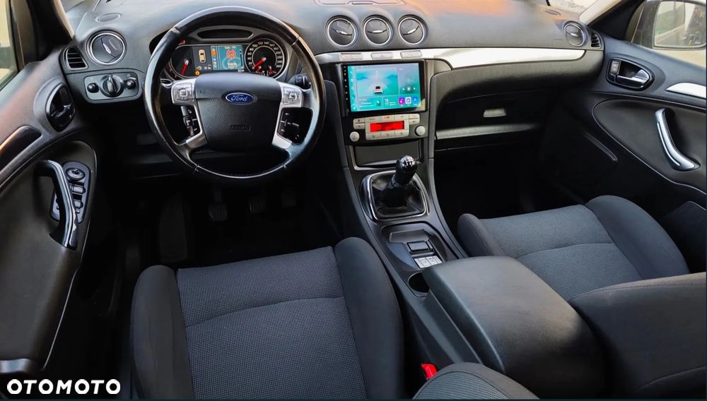 Ford S-Max 2.0 Ambiente - 4