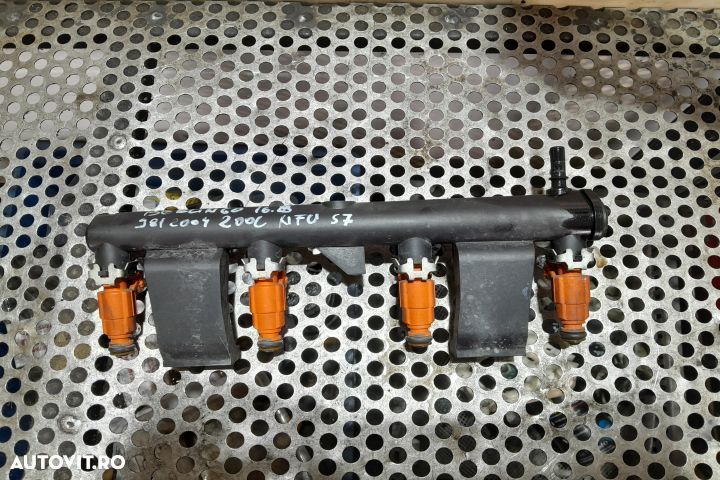 RAMPA INJECTOARE 9636520780 9636520780 Citroen Berlingo 2 [2008 - 201 - 1