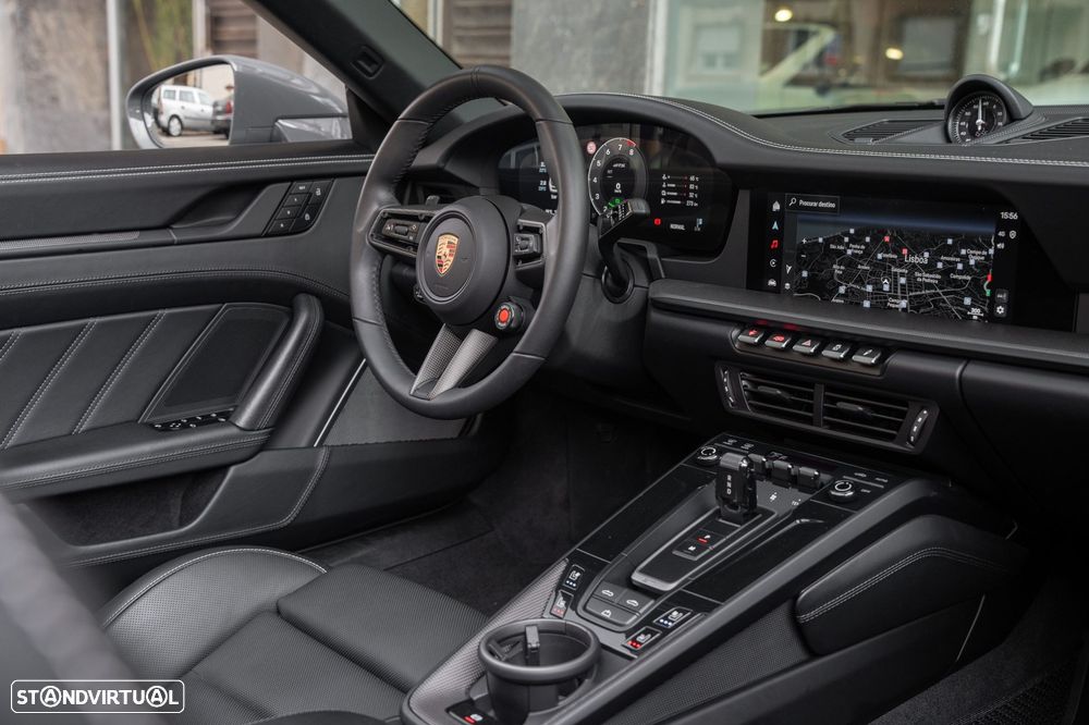 Porsche 911 (992) Carrera 4 GTS - 26