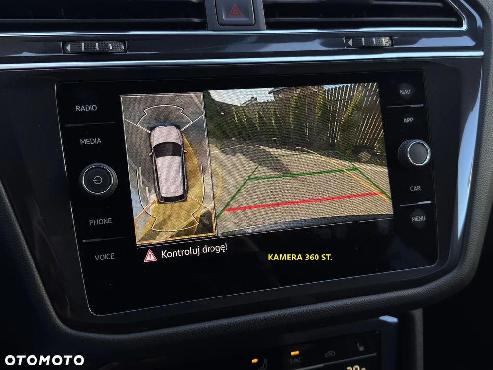 Volkswagen Tiguan 2.0 TDI SCR 4MotION DSG R-Line - 33