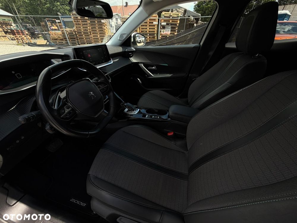 Peugeot 2008 1.5 BlueHDi Allure S&S EAT8 - 26