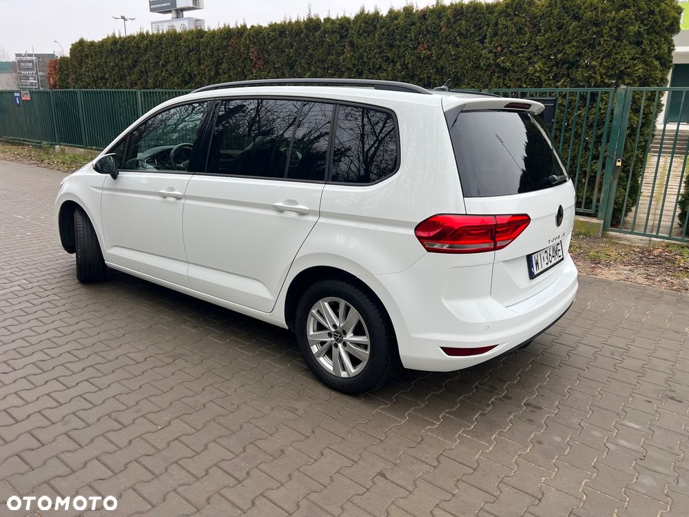 Volkswagen Touran 1.5 TSI EVO Comfortline DSG - 4
