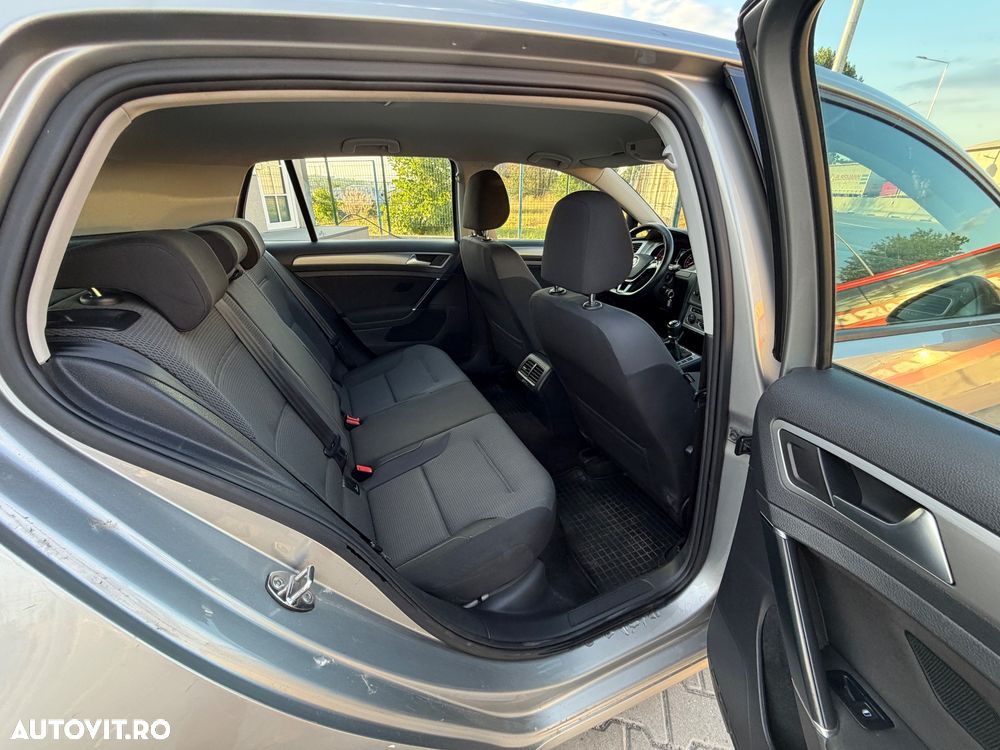 Volkswagen Golf 1.6 TDI BMT Trendline - 25