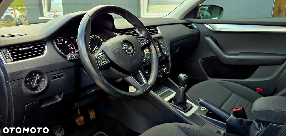 Skoda Octavia 2.0 TDI Elegance - 28