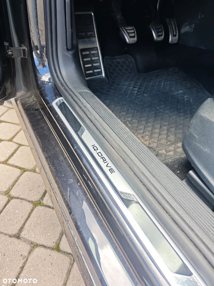 Volkswagen Golf 1.6 TDI SCR IQ.DRIVE - 13