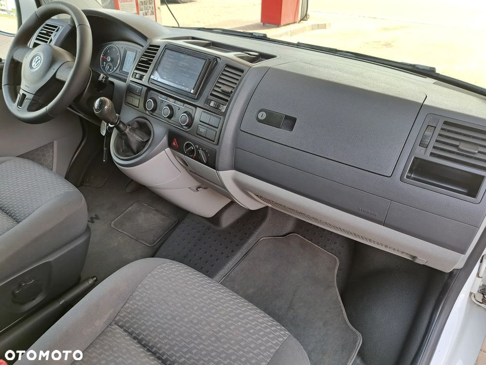 Volkswagen Transporter - 18