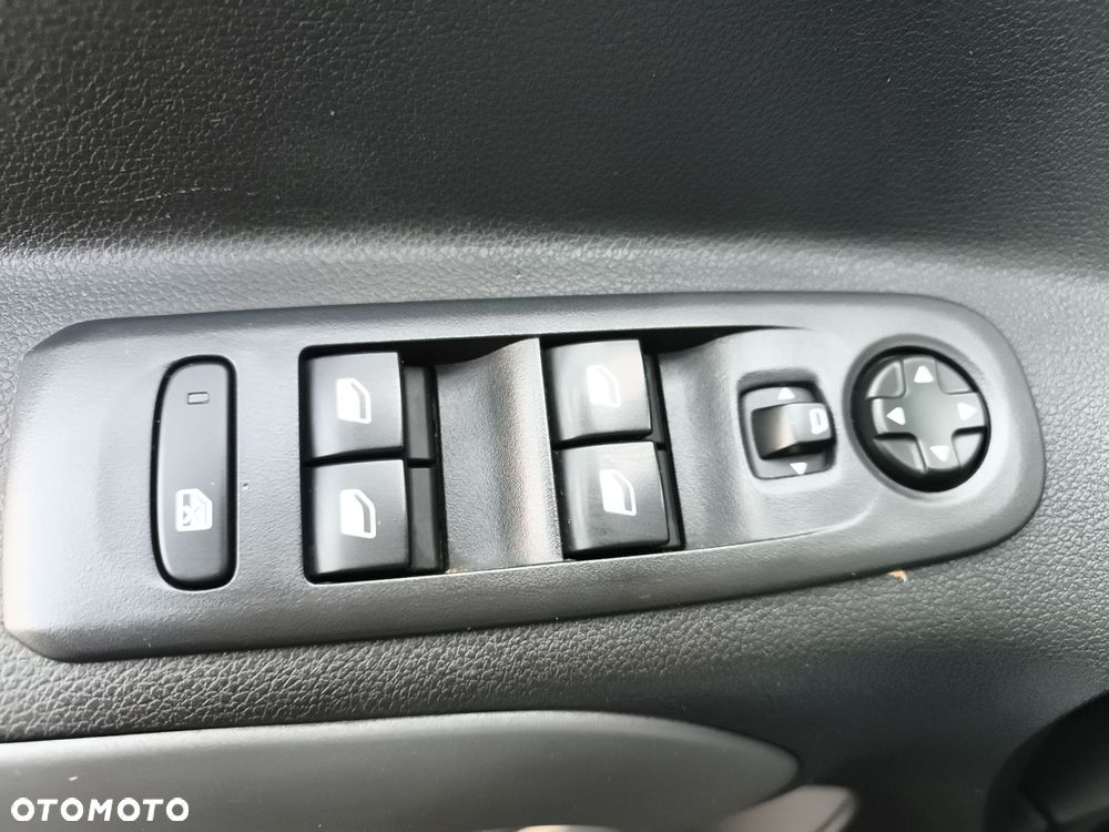 Toyota Proace City Verso 1.5 D-4D Business - 25