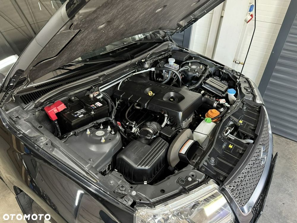 Suzuki Grand Vitara - 25