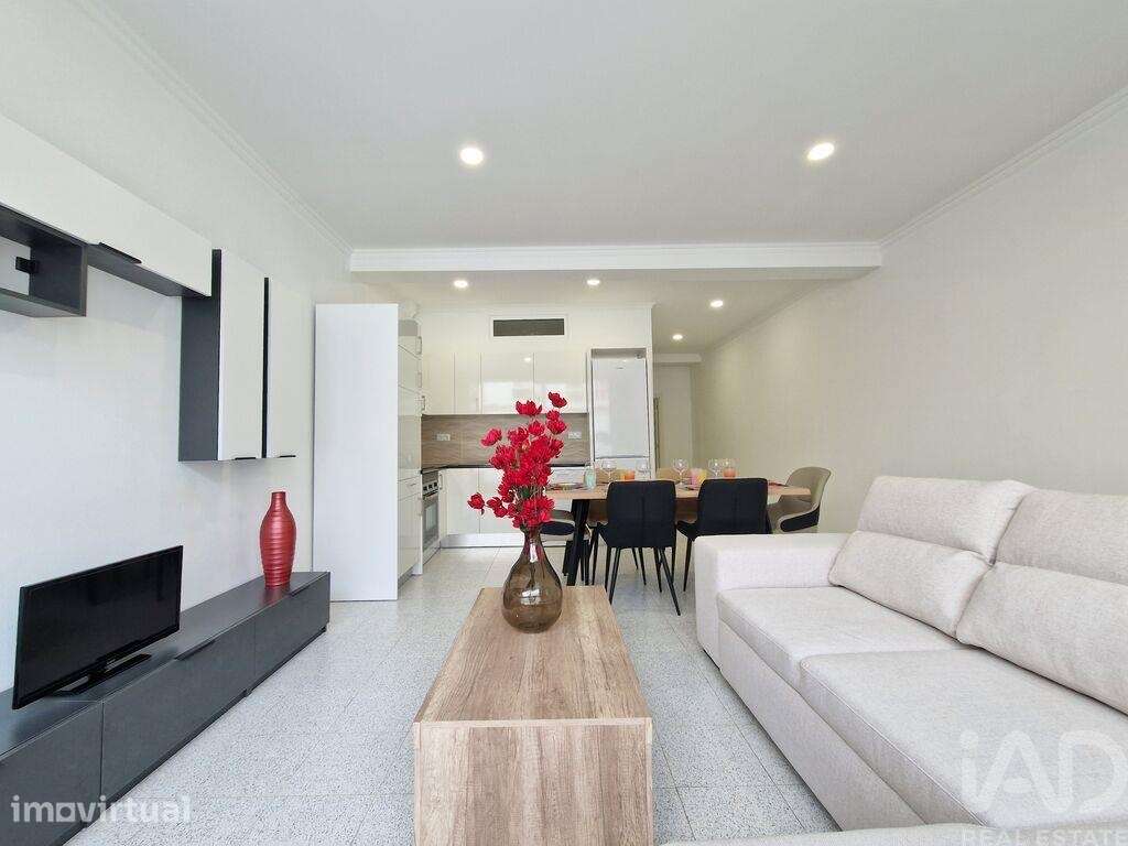 Apartamento T1 em Lagoa e Carvoeiro de 74 m2 - Grande imagem: 2/18