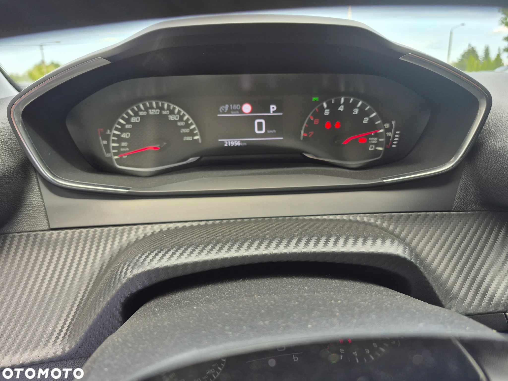 Peugeot 208 PureTech 100 EAT8 Allure - 13