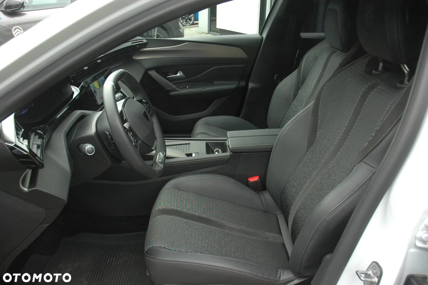 Peugeot 308 1.2 PureTech GT S&S EAT8 - 8