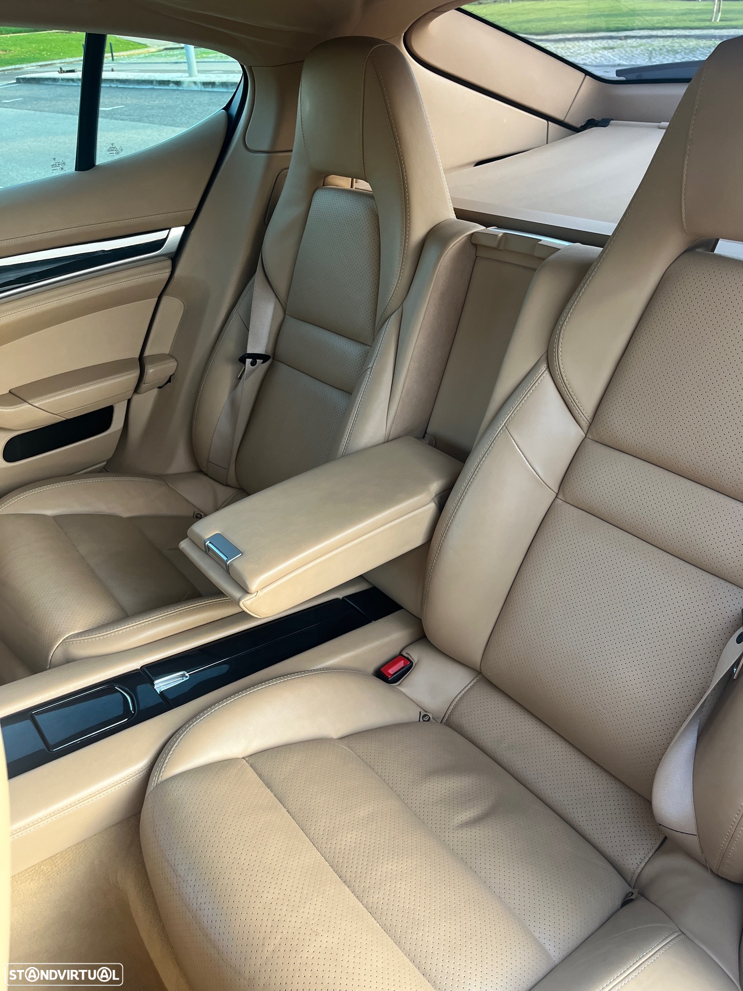 Porsche Panamera 4 S PDK - 33