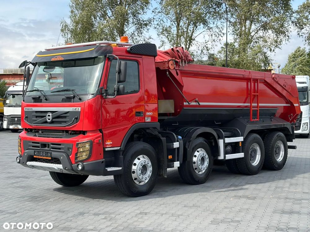 Volvo VOLVO FMX 380 / 8x4 / 13LITROWY SILNIK / EURO 5 / WYWROTKA TYLNOZSYPOWA / KAMERA COFANIA / SERWISOWANA / SPROWADZONA - 1