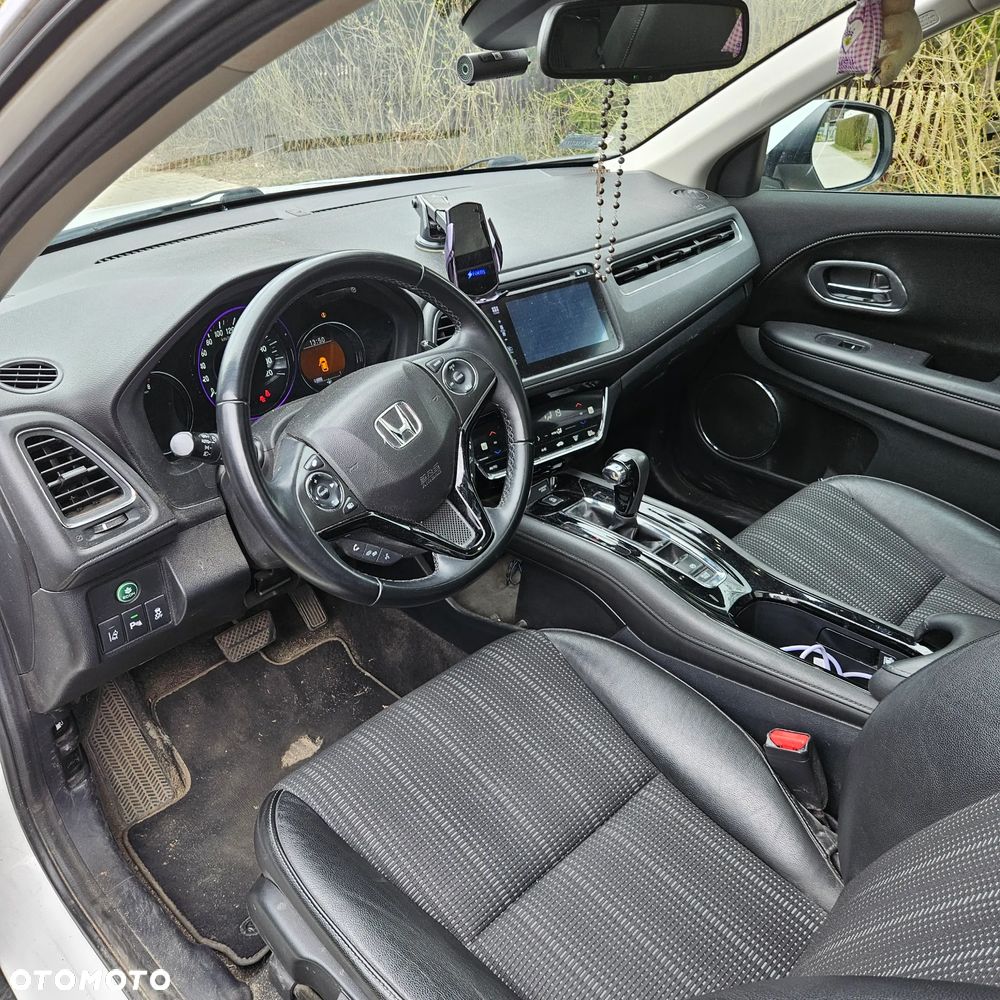 Honda HR-V 1.5 i-VTEC CVT Executive - 10