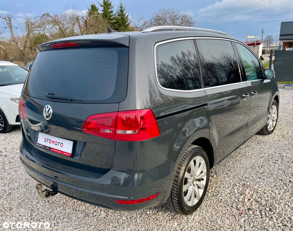 Volkswagen Sharan 2.0 TDI DSG Blue Motion Comfortline - 24
