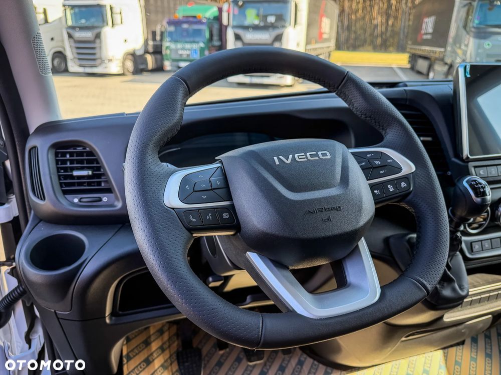Iveco Daily 35S18HA8 V 3.0 Diesel 180 KM AT8 (ZF) L4H3 Brygadówka! - 7