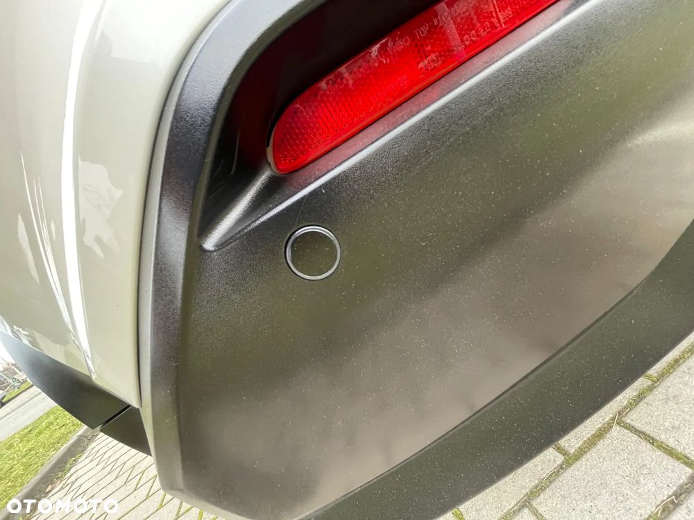 Nissan Juke 1.6 4AMT N-Design - 29