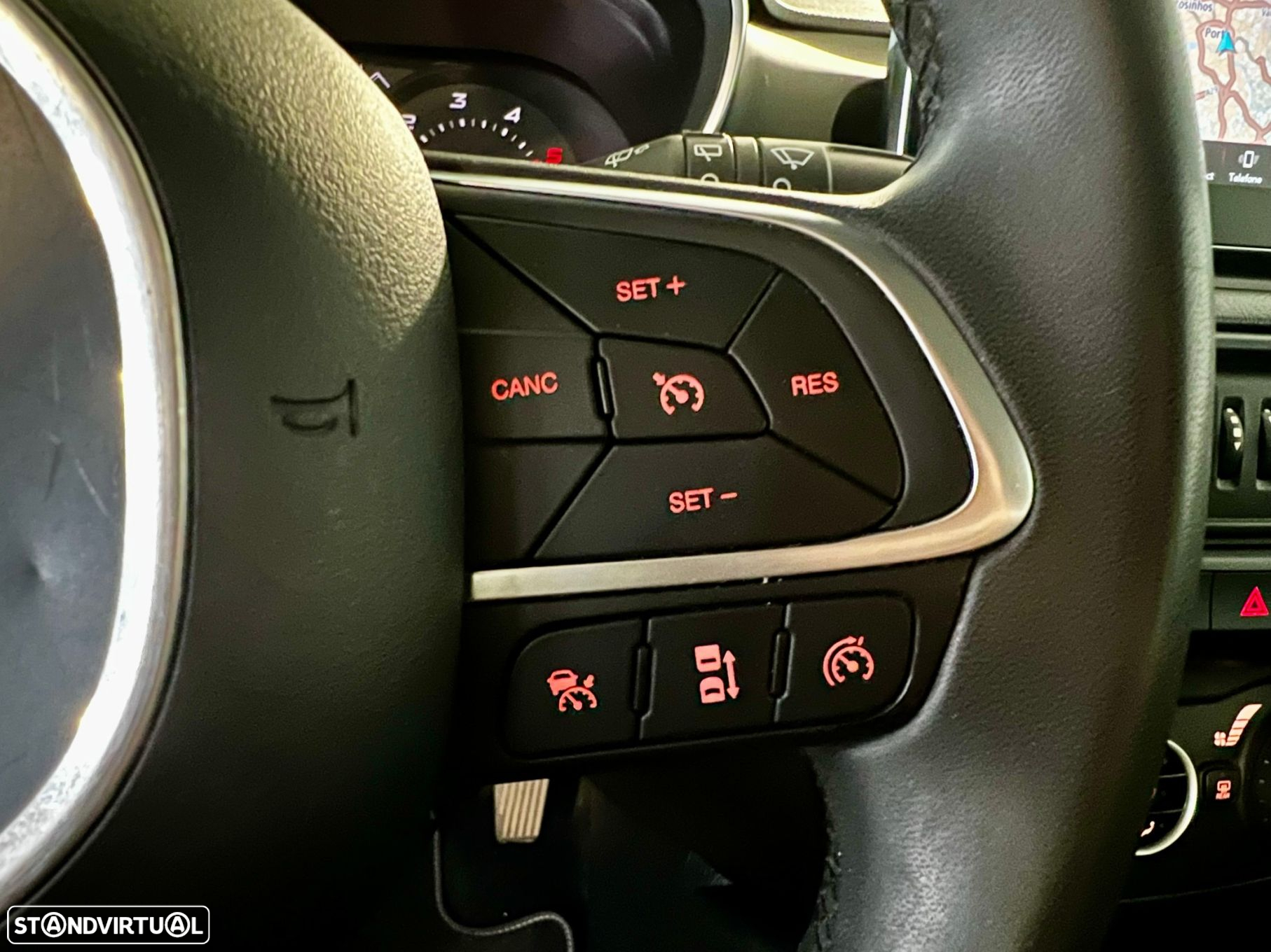 Fiat Tipo Station Wagon 1.3 M-Jet Lounge - 24