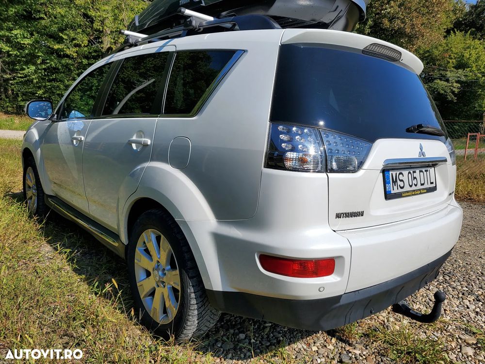 Mitsubishi Outlander 2.2 DI-D 4WD TC-SST Instyle - 5