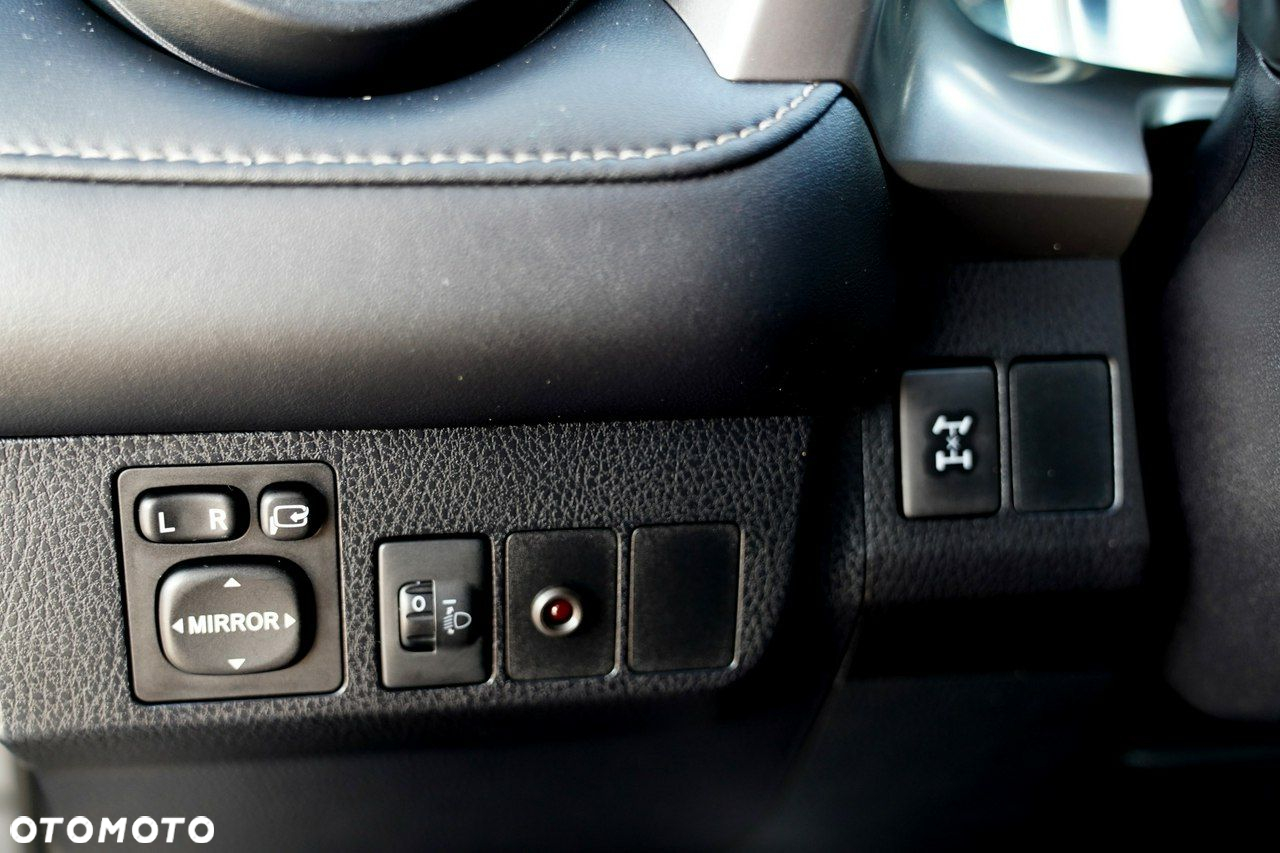 Toyota RAV4 - 15