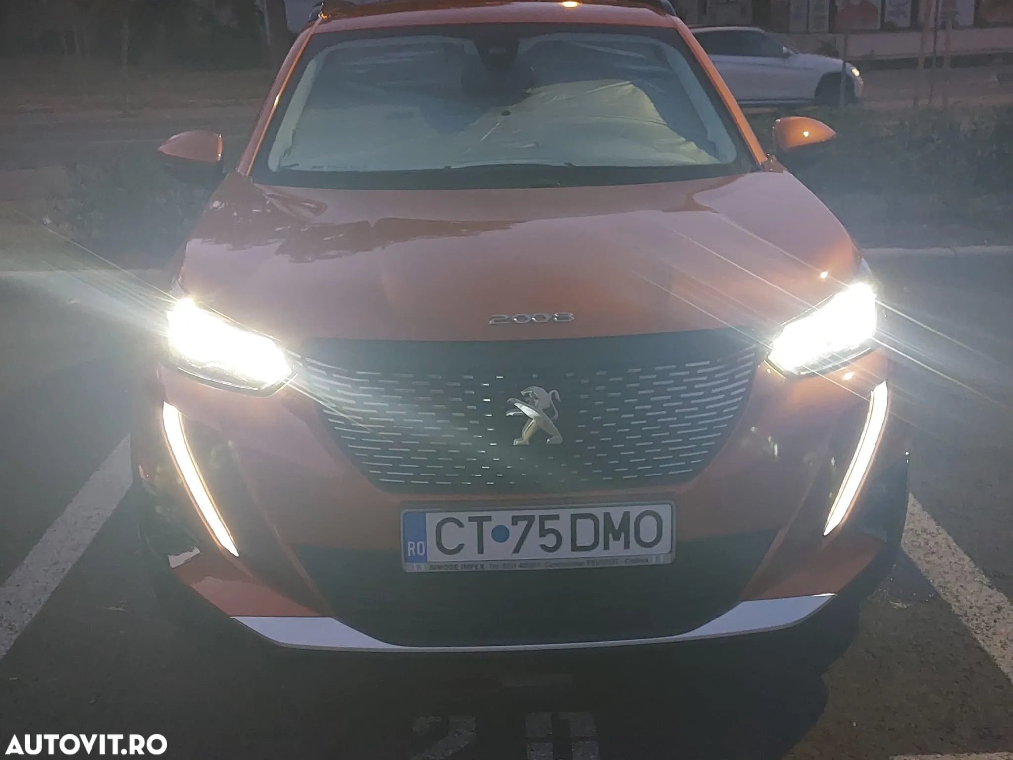 Peugeot 2008 1.2 PureTech EAT8 STT Allure Pack - 8