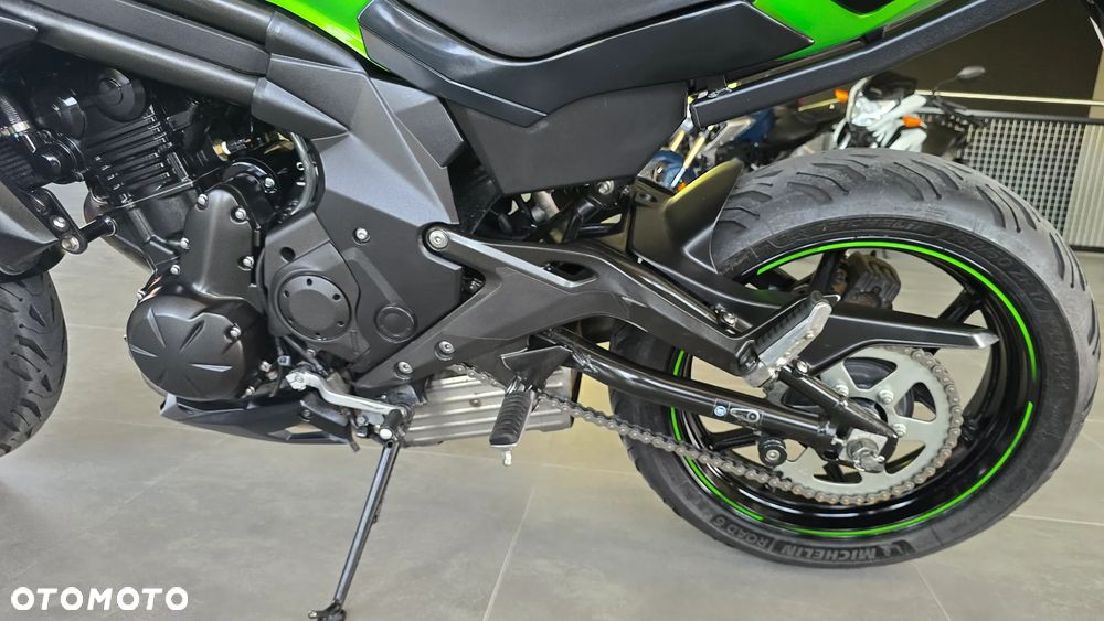 Kawasaki ER - 19