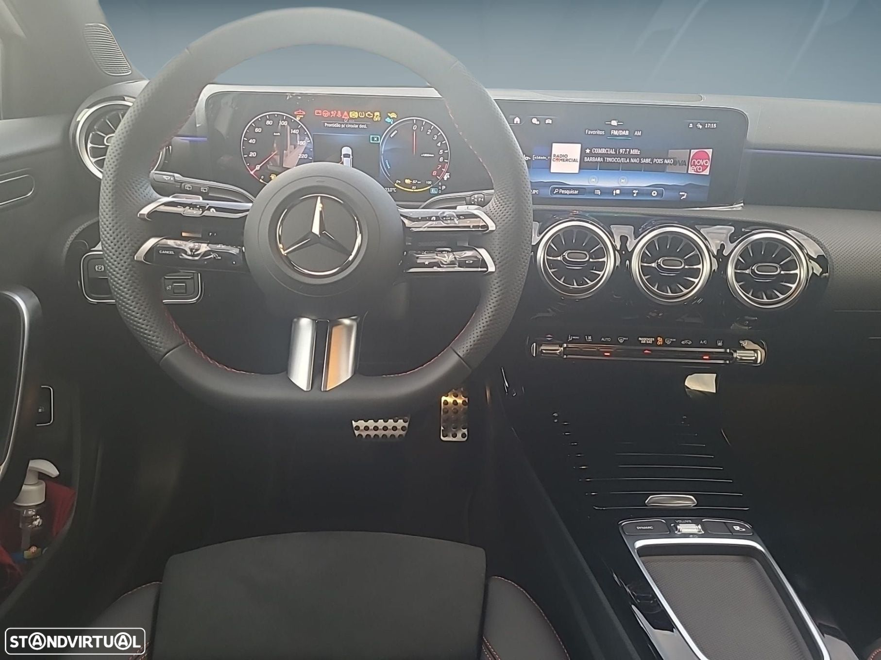 Mercedes-Benz A 250 e - 12