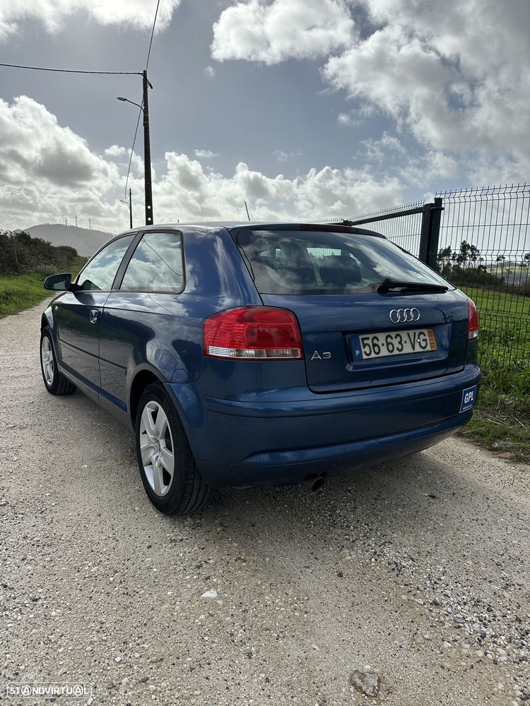 Audi A3 1.6 Sport - 5
