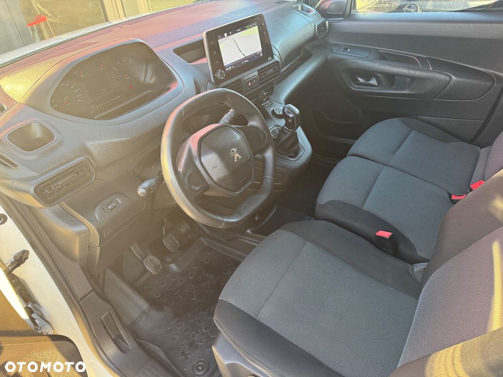 Peugeot Partner - 8