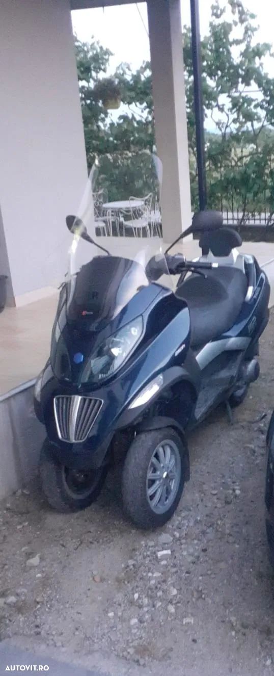 Piaggio MP3 250 - 1