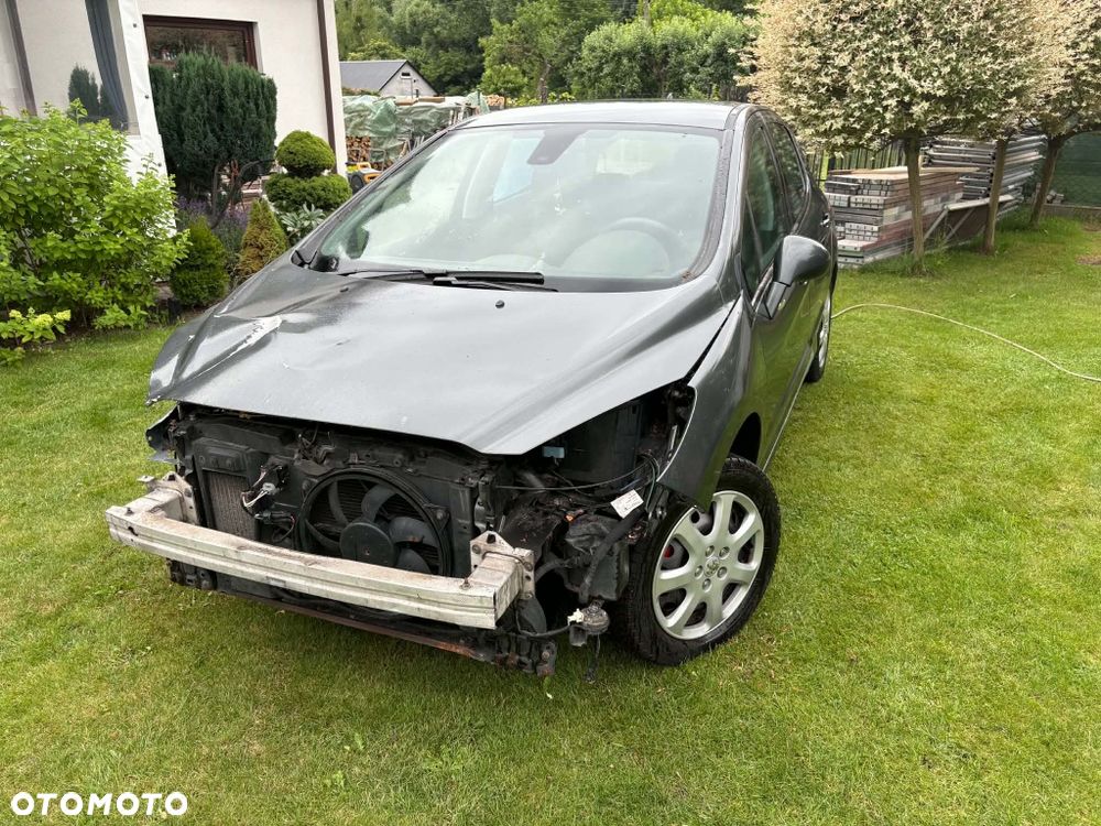 Peugeot 308 - 6