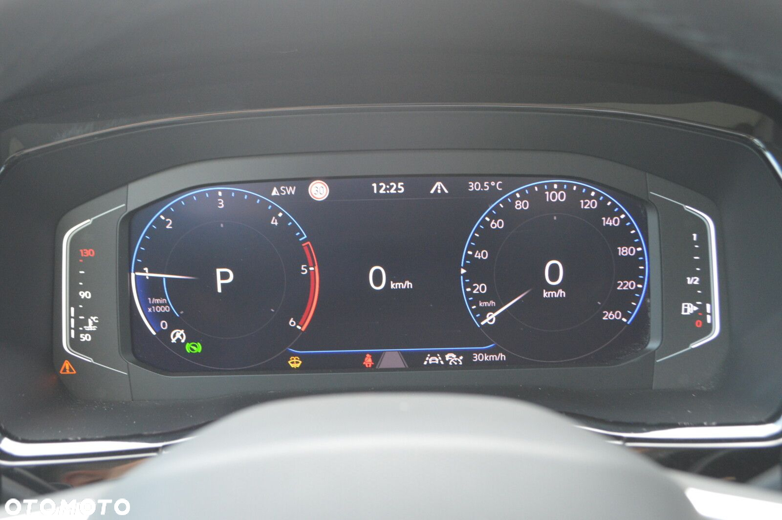 Volkswagen Touran 2.0 TDI BMT Highline DSG - 10