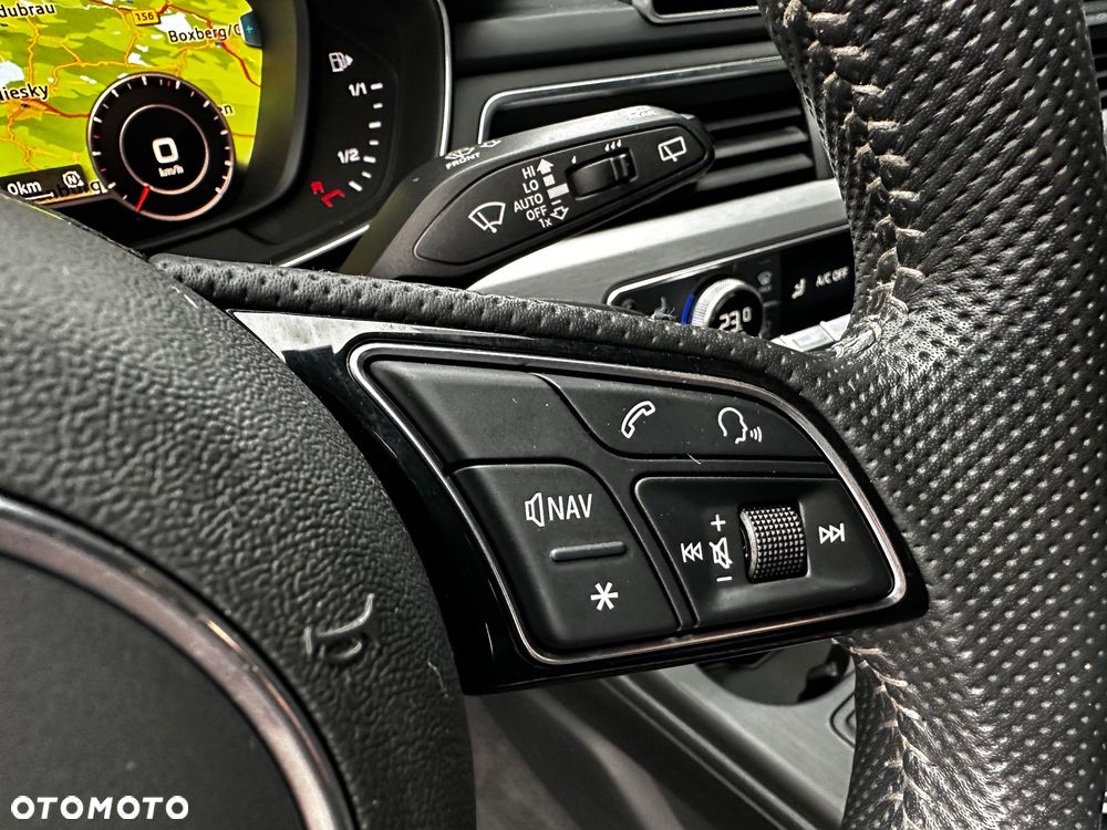 Audi A4 Avant 40 TDI quattro S tronic S line - 32