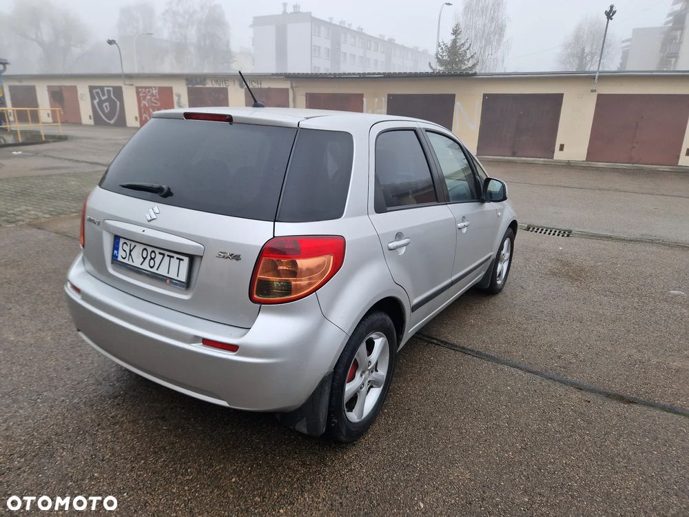 Suzuki SX4 1.6 GS / Premium - 5