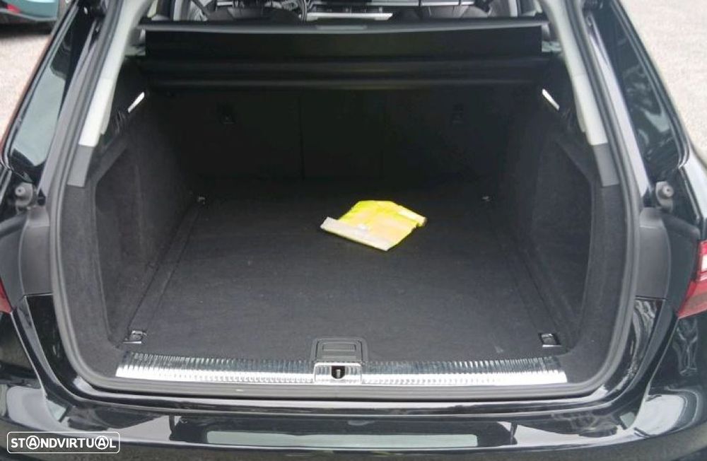 Audi A4 Avant 30 TDI S tronic - 8