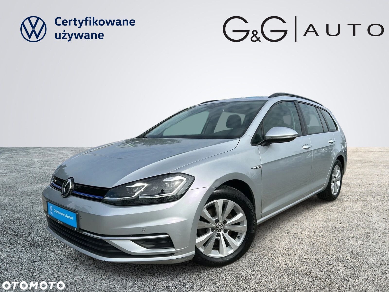 Volkswagen Golf - 1
