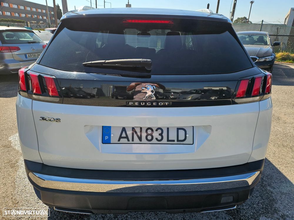 Peugeot 3008 BlueHDi 130 Stop & Start EAT8 Allure Pack - 12