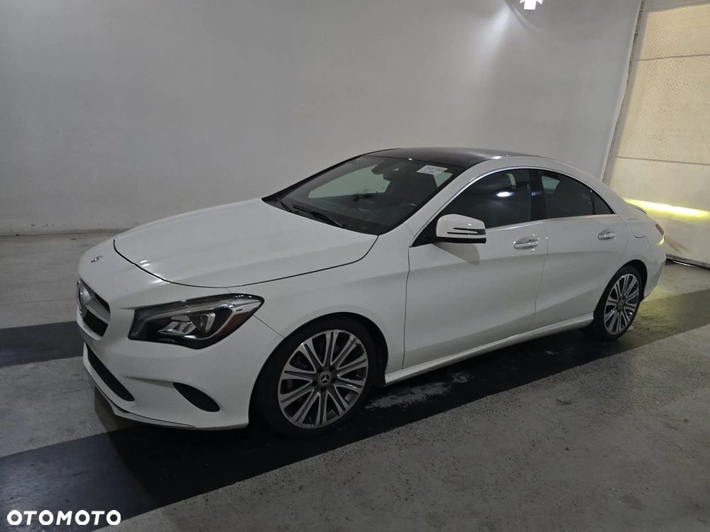 Mercedes-Benz CLA 250 4Matic 7G-DCT - 1