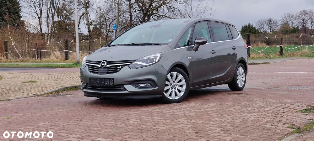 Opel Zafira 2.0 CDTI Cosmo S&S - 9