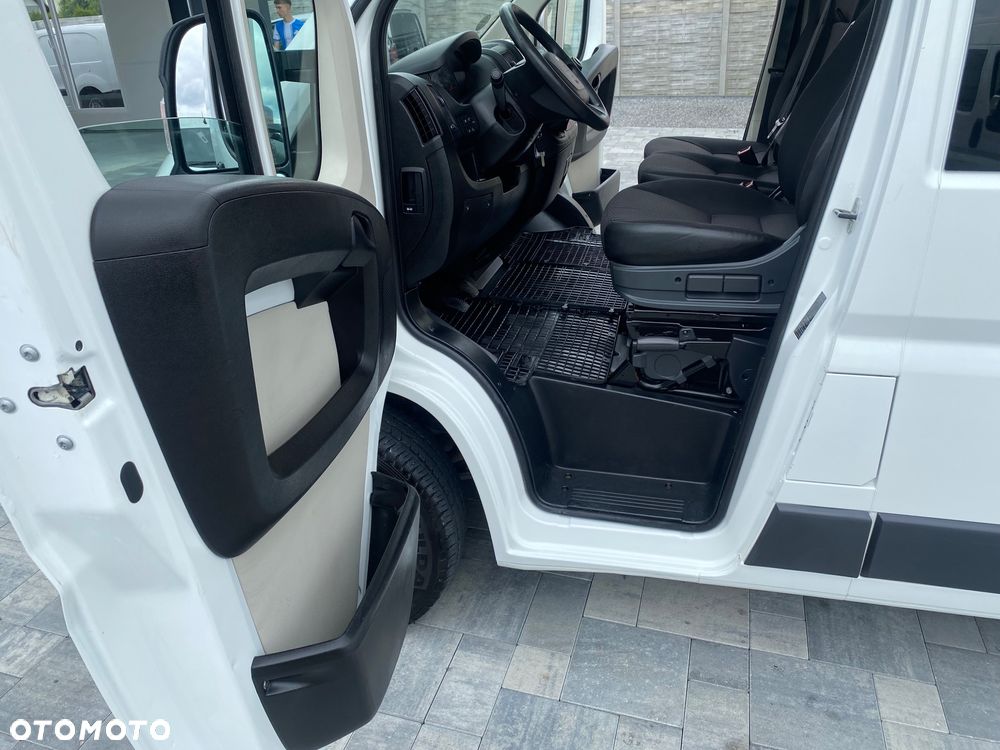 Peugeot BOXER, brygadowy, 7-osobowy, L3H2, zakupiony w salonie w Rzeszowie, bezwypadkowy - 25