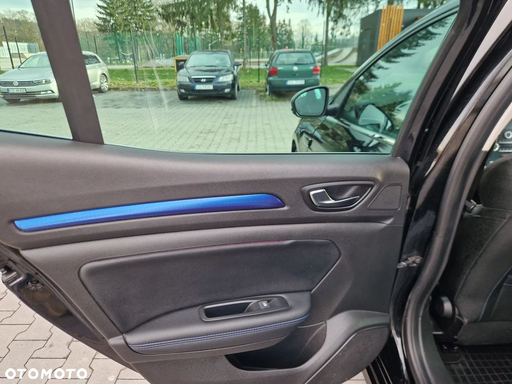 Renault Megane ENERGY TCe 130 EDC GT LINE - 14