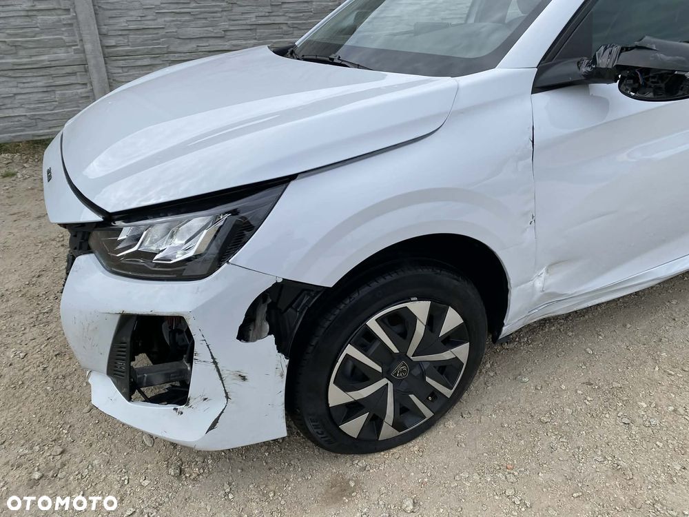 Peugeot 208 Elektromotor 156 Allure - 24