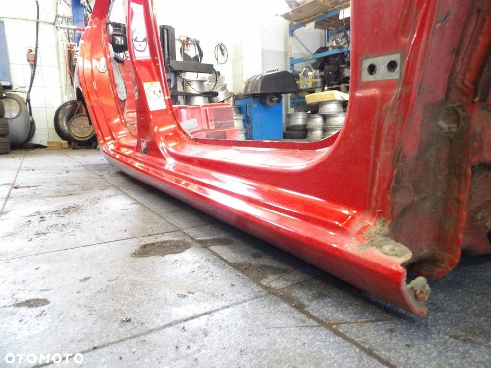 SKODA FABIA III 3 HATCHBACK PRÓG PRAWY  LF3K - 3