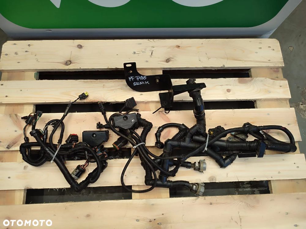Wiązka elektryczna silnika V836866955 Massey Ferguson 7485 - 4