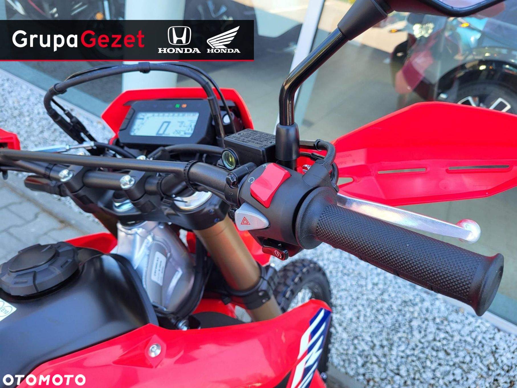 Honda CRF - 12