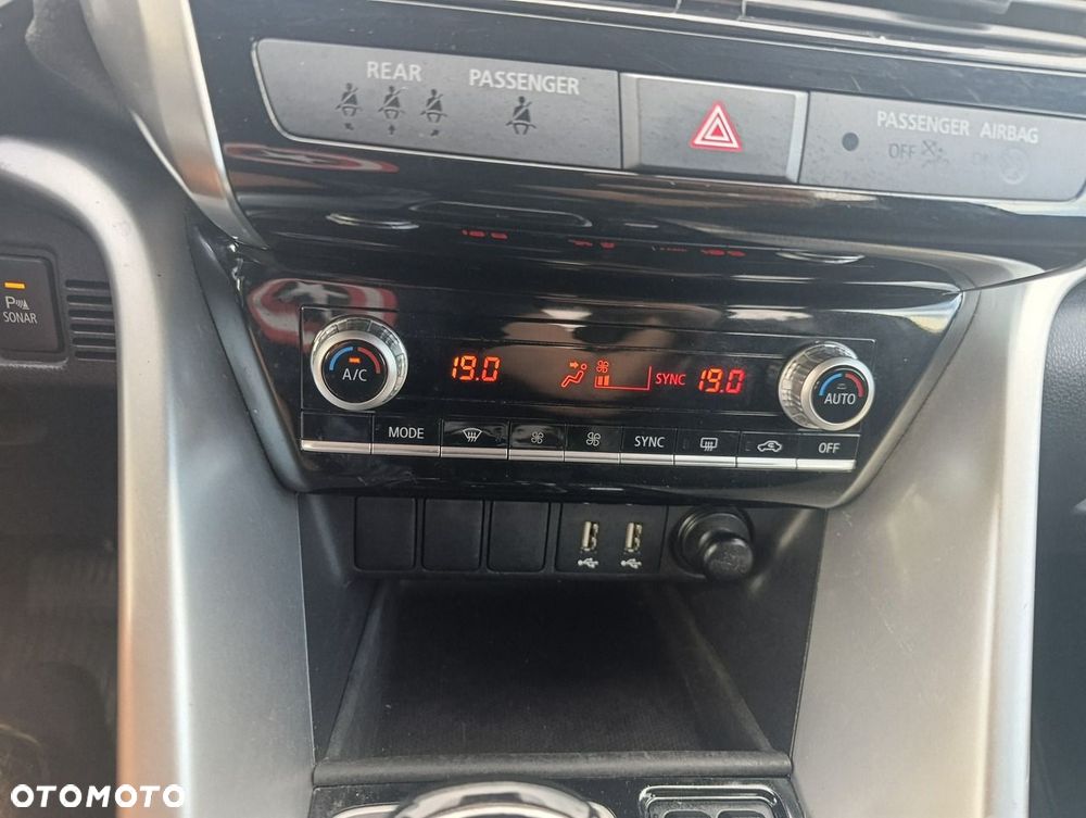 Mitsubishi Eclipse Cross - 20