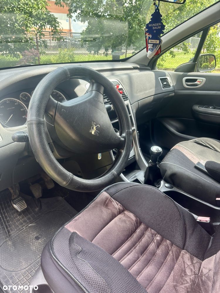 Peugeot 307 - 4
